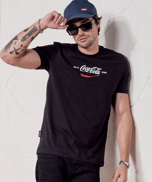camiseta preta coca cola 21663