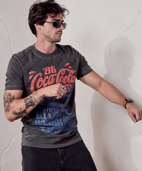 camiseta masculina cinza heart coca cola 21842