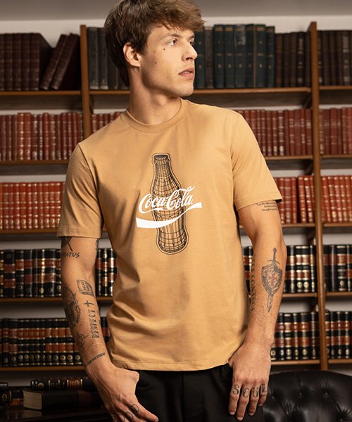 camiseta coca cola garrafa coke drd 240071